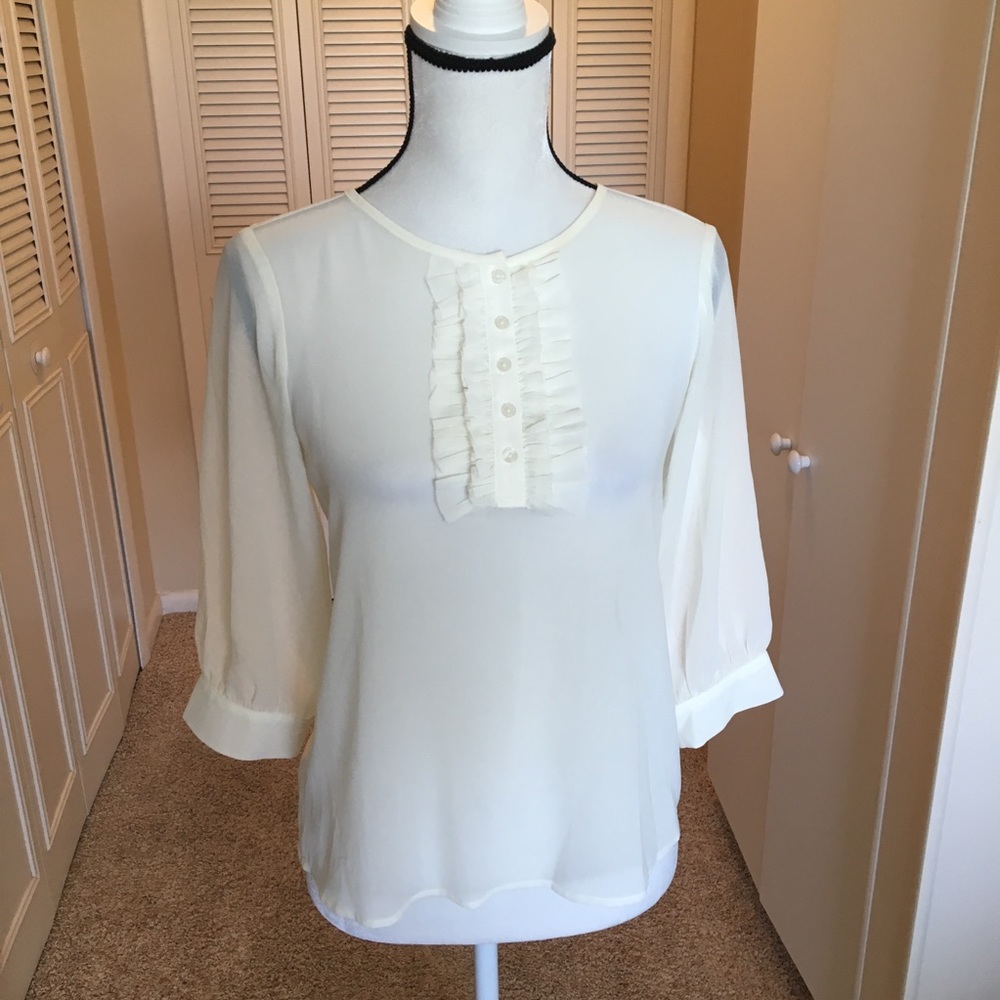 🎉 Loft soft sheer blouse with ruffles ✨